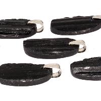 Pendentif tourmaline noire ovale avec bélière argent 925