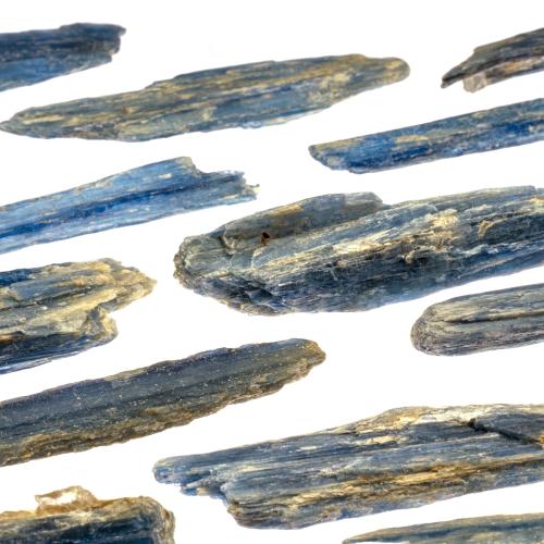 Cyanite bleue cristal brut 
