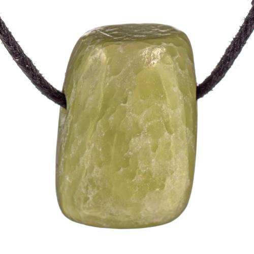 Pendentif jade néphrite percé